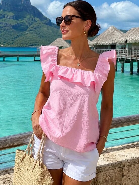 Lilly Pulitzer Tops - Lilly Pulitzer Zoya Ruffle Top Caliente Pucker Jacquard Conch Shell Pink Size 6